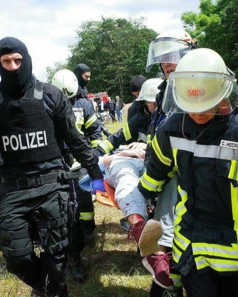 Verwundetentransport · Feldübung